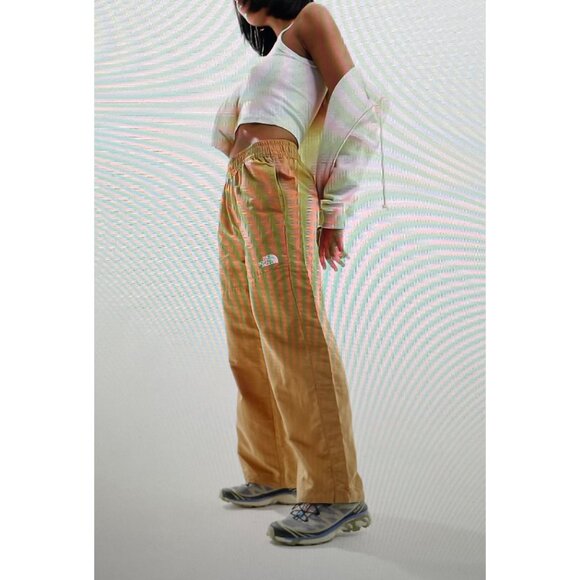 THE NORTH FACE TNF Nylon Easy Pant Drawcord Cuffs & Waist Pockets Almond Butter - Picture 3 of 16